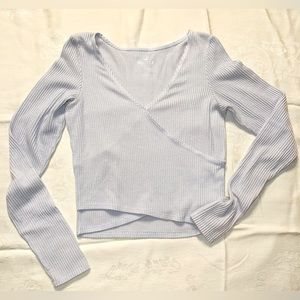 Hollister Light blue long sleeve top 
Size Medium